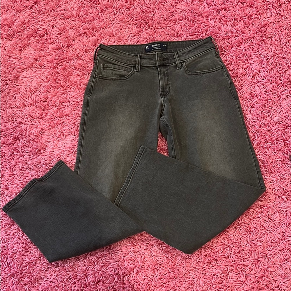 Low rise baggy dark wash jeans